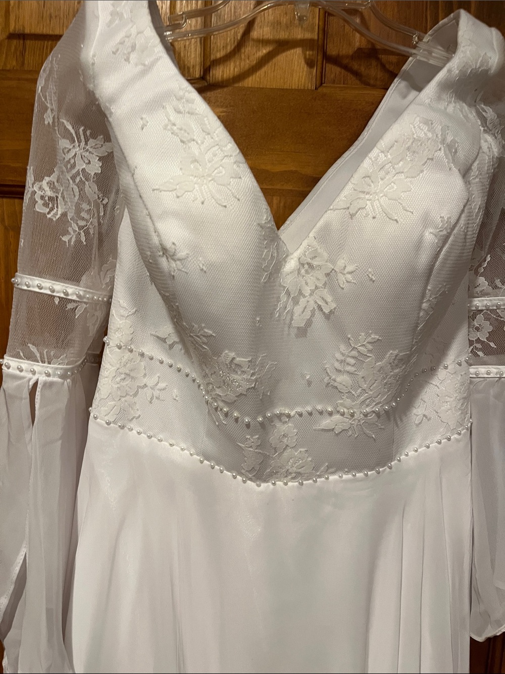 V-Neck White Lace & Chiffon Wedding Dress with Pearl Waist